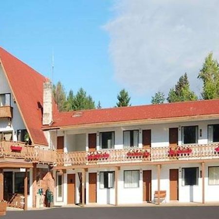 לייק פלאסיד Rodeway Inn מראה חיצוני תמונה