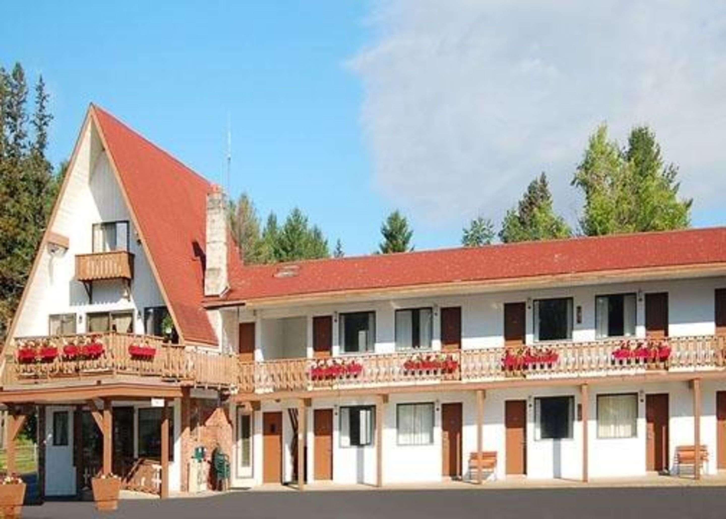 לייק פלאסיד Rodeway Inn מראה חיצוני תמונה
