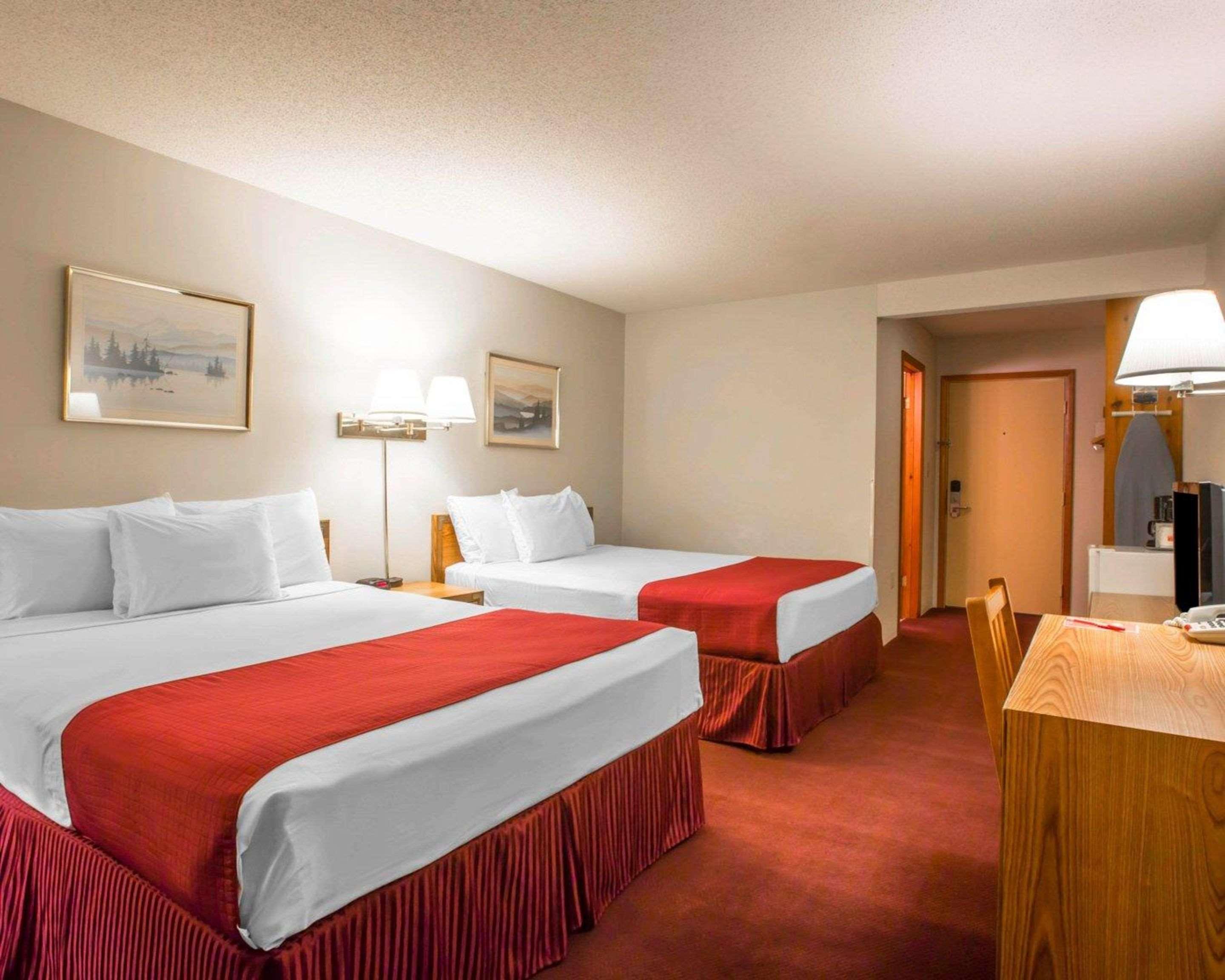 לייק פלאסיד Rodeway Inn מראה חיצוני תמונה